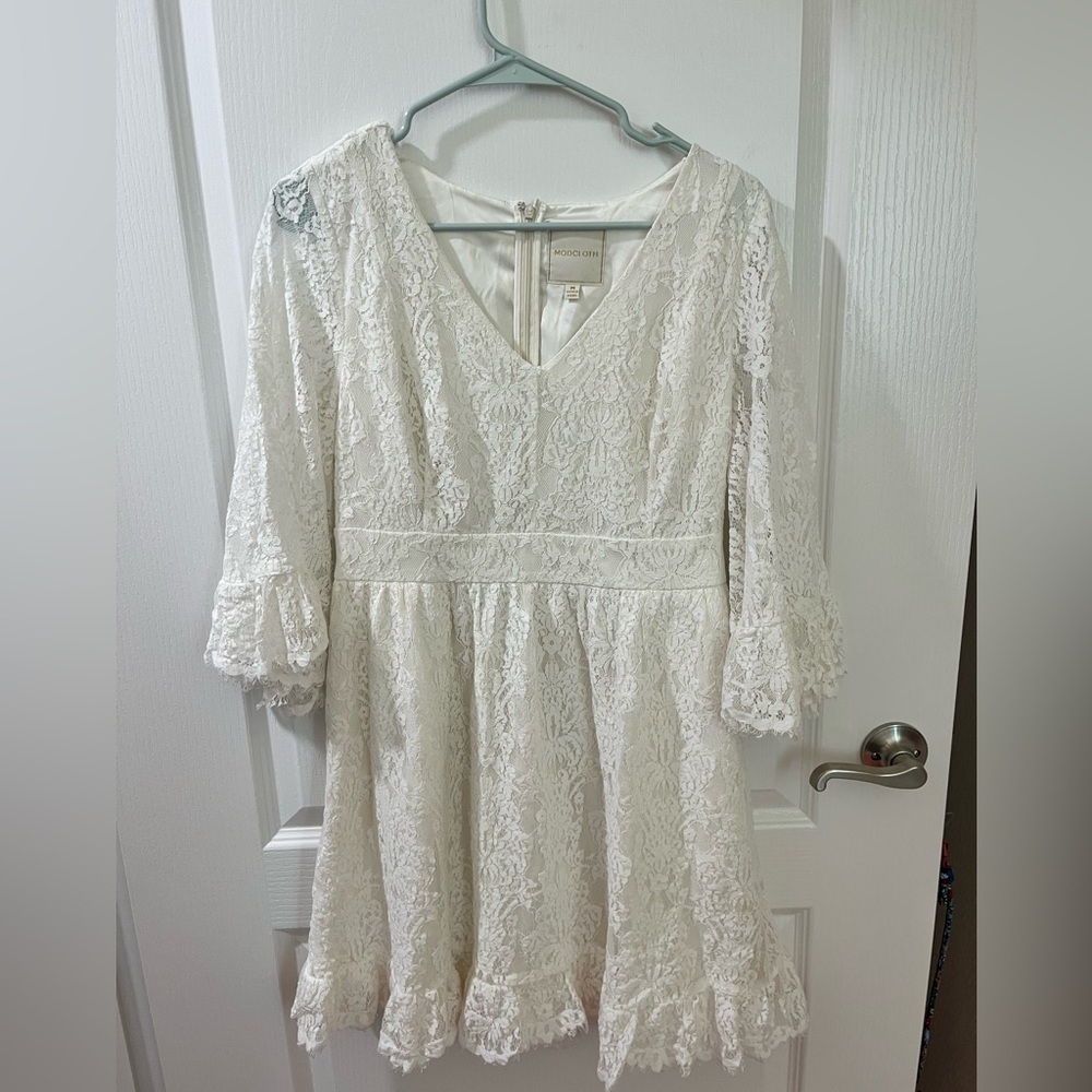 ModCloth White bell sleeve bohemian hippie dress size medium lace